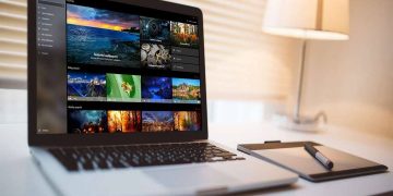 Cách đổi hình nền máy tính cho người sử dụng Windows 10