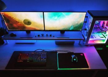 Case PC hiện nay được thiết kế vô cùng đẹp mắt và tuyệt vời 