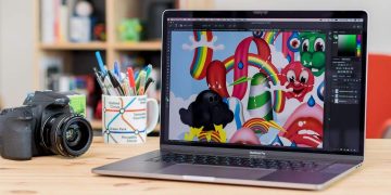 Màn hình laptop lựa chọn như thế nào để phù hợp nhu cầu?