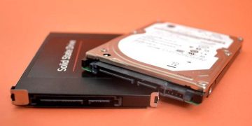 Ổ cứng lai giữa HDD và SSD