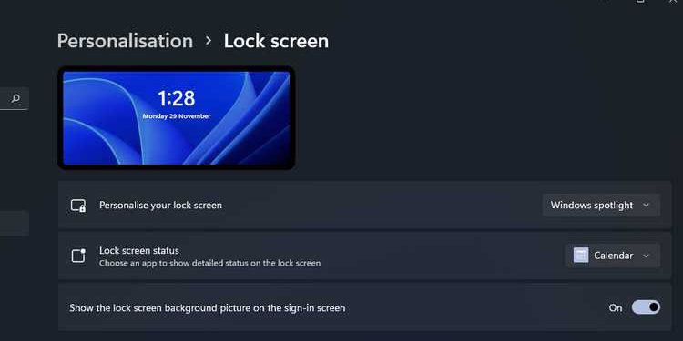 Nhấp vào tab Personalization và chọn Lock screen navigation