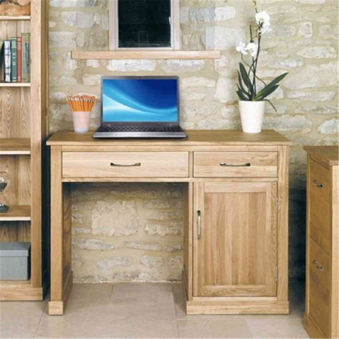 Bàn máy tính đẹp bằng gỗ tự nhiên đơn giản