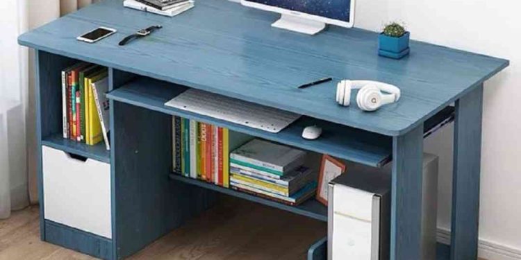 Bàn máy tính đẹp và trẻ trung từ gỗ tự nhiên