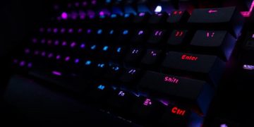 Giá cả cũng là yêú tố quan trọng khi mua bàn phím