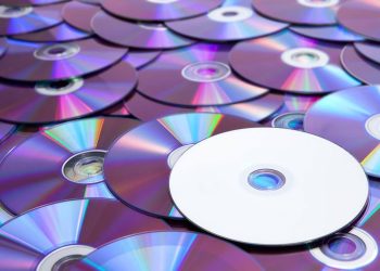 cách cài Win tại nhà bằng đĩa CD/DVD