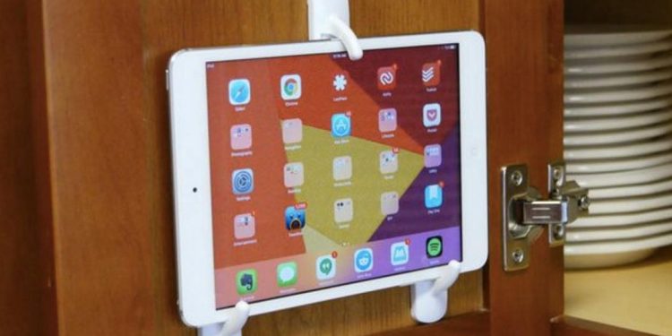 Biến thành công cụ hỗ trợ bếp núc, nội trợ